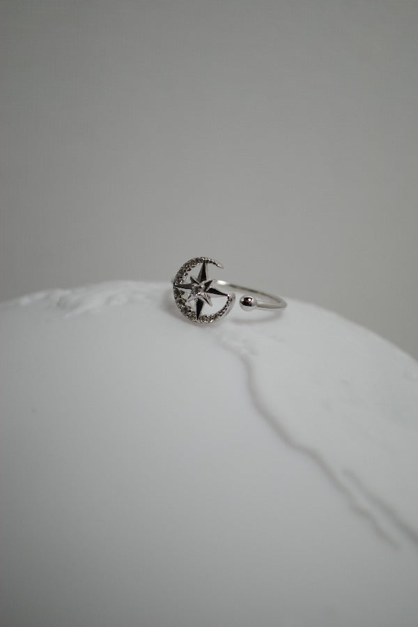 Moon Star Ring