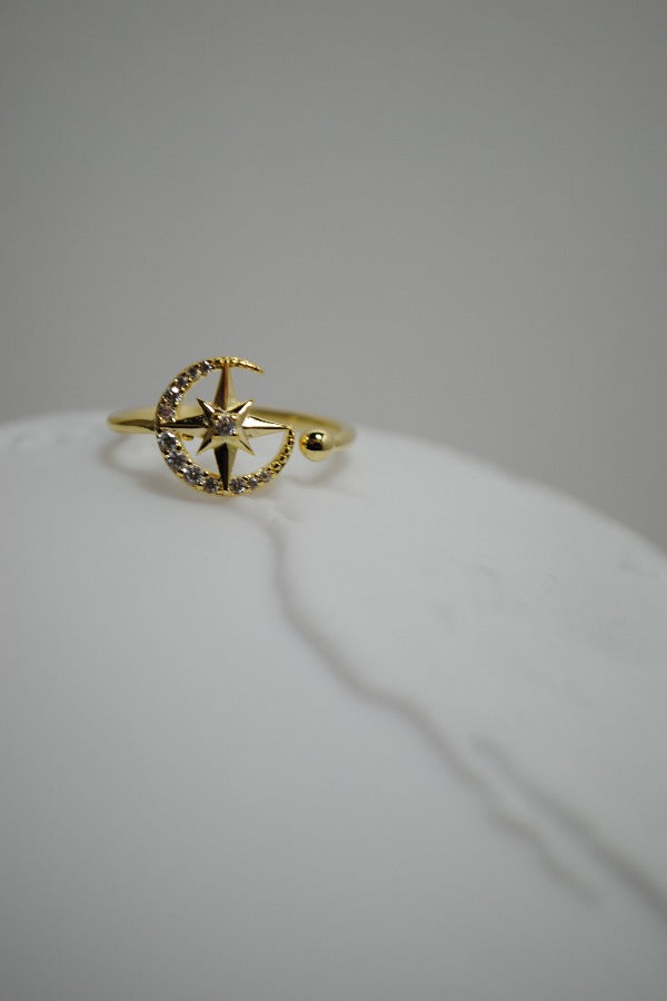 Moon Star Ring